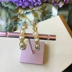 Elegant Gold Pearl Scalloped Hoop Earrings